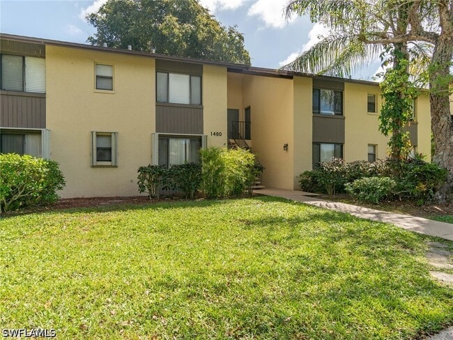 Building Photo - 1480 Green Valley Cir