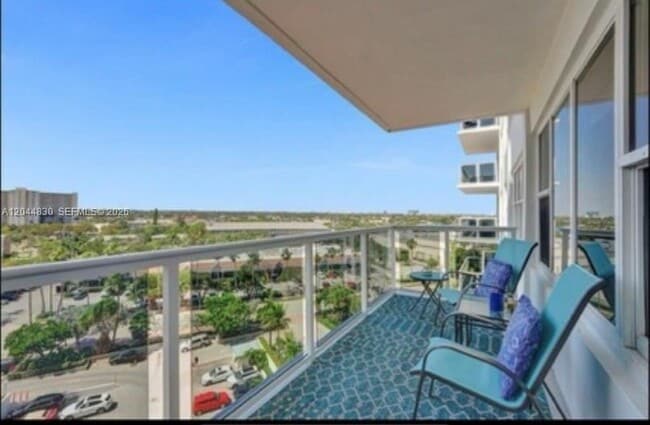 Building Photo - 3700 Galt Ocean Dr