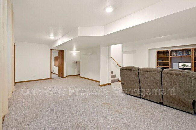 Building Photo - 508 Parkwood Dr