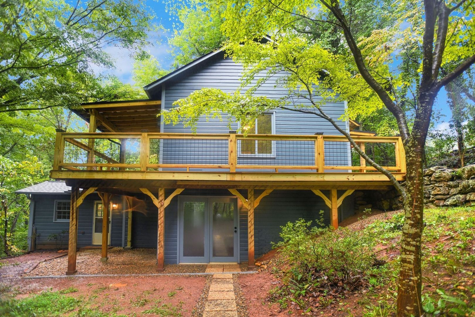 Building Photo - 235 Fox Trot Ln