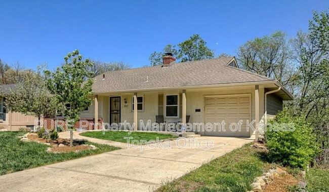 Building Photo - 9917 Flora Ave