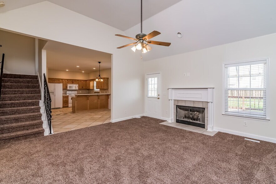 Building Photo - 318 Gatewood Dr