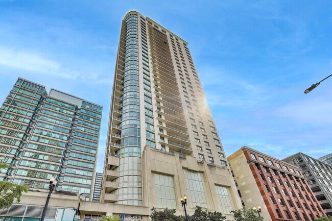 Building Photo - 125 S Jefferson St
