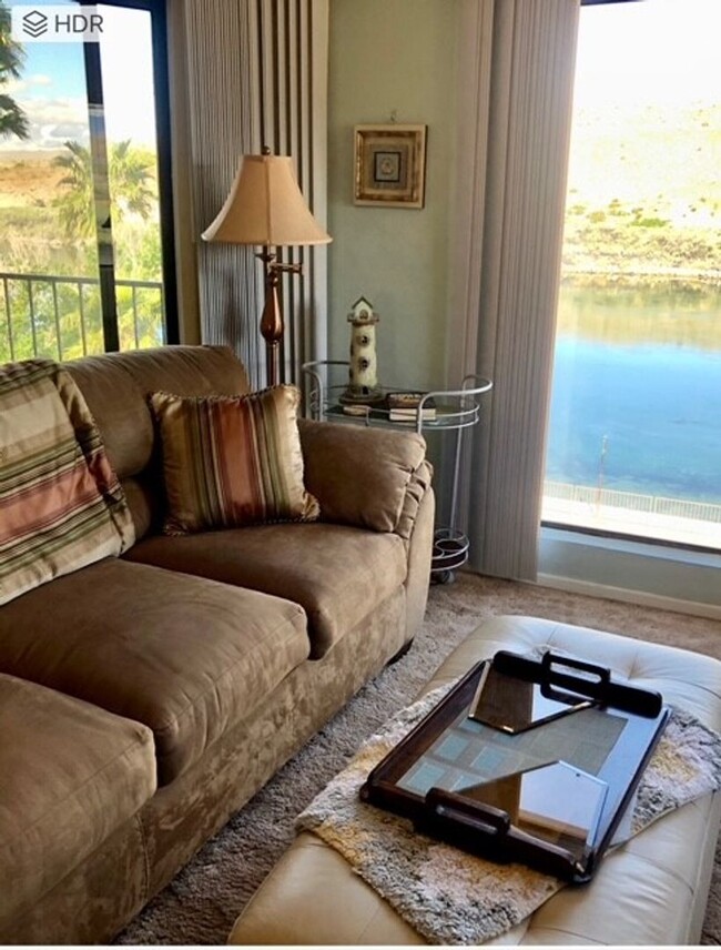 Building Photo - 2 BR WATERFRONT Fully Furnished/Utilities ...