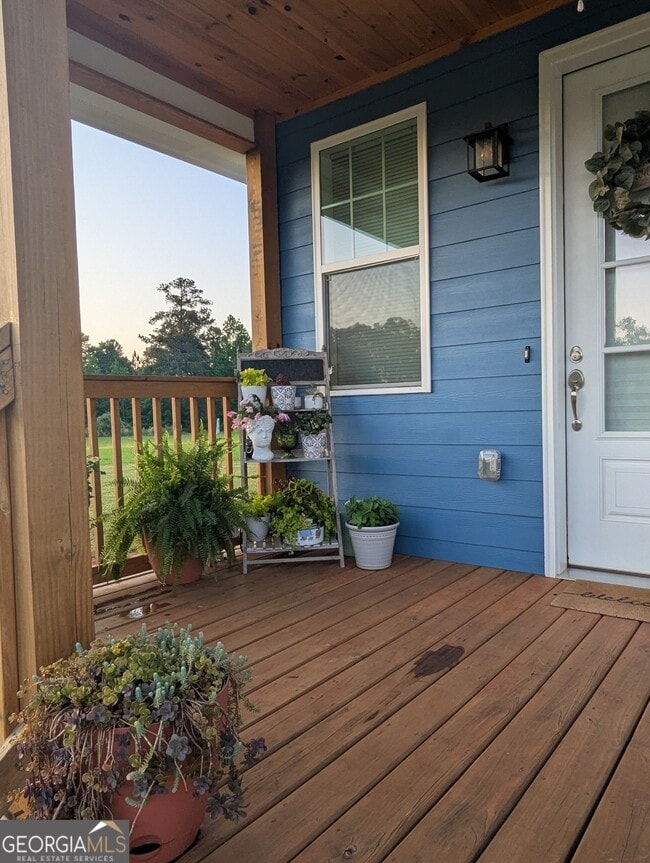 Building Photo - 2467 Smith Rd