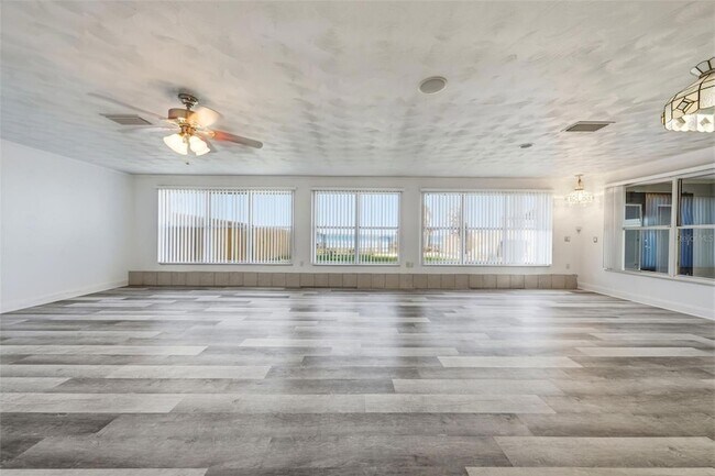 Building Photo - 6254 Alligator Lake Shore E