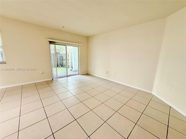 Building Photo - 8960 NW 97th Ave