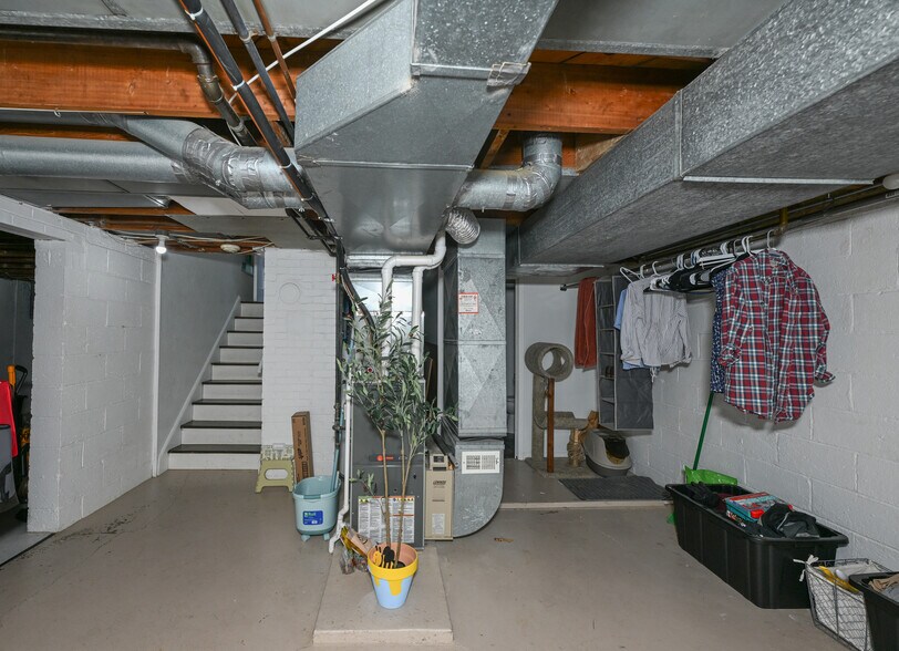 Building Photo - 2205 Keystone Rd