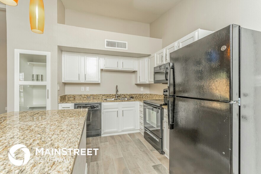 Building Photo - 4209 Driscoll Dr