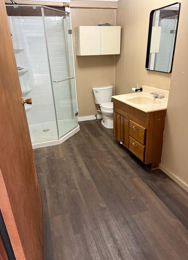 Building Photo - 7564 GH