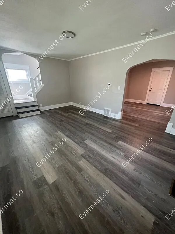 Building Photo - 3549 Hazelhurst Ave