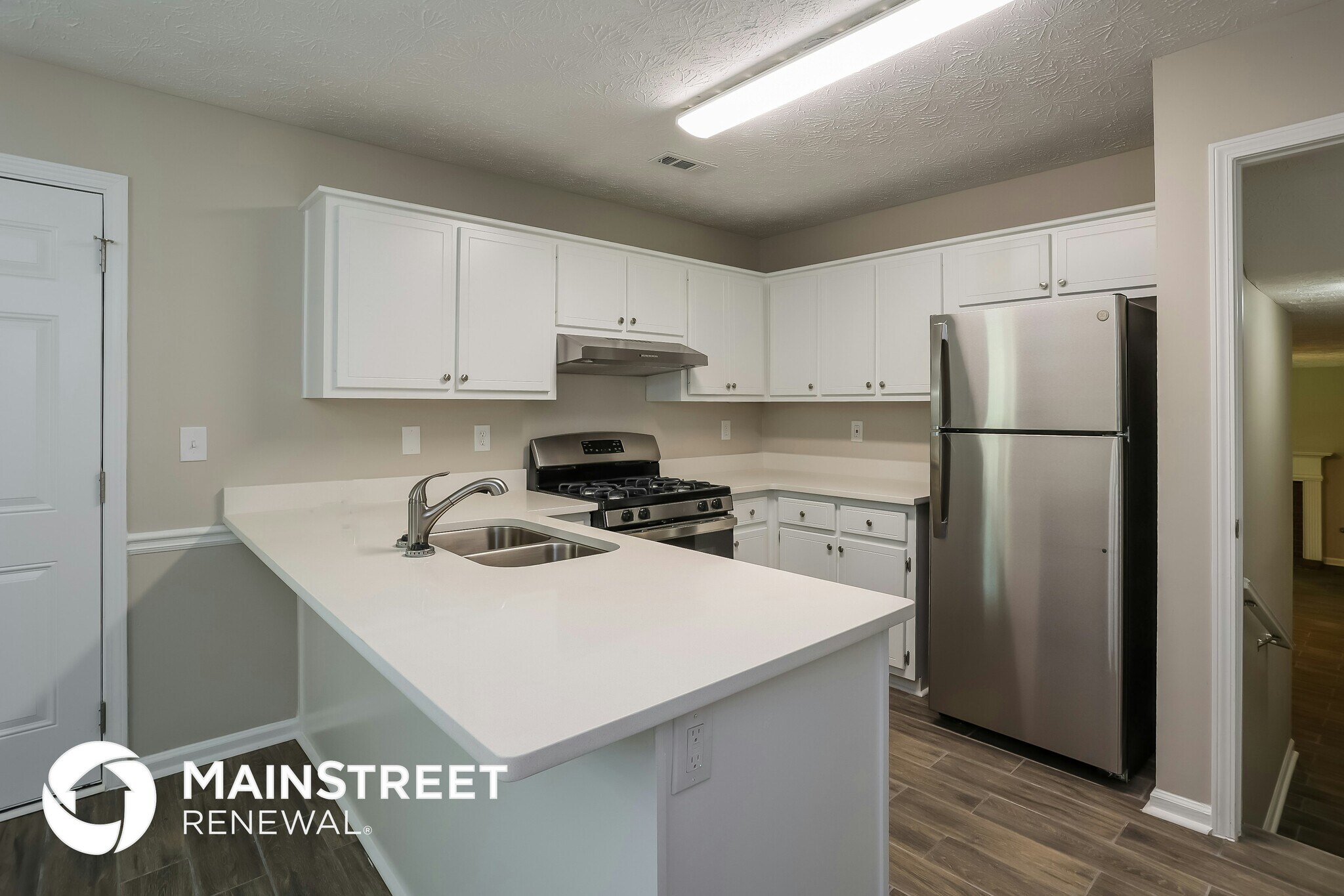 Building Photo - 407 Churchill Ct