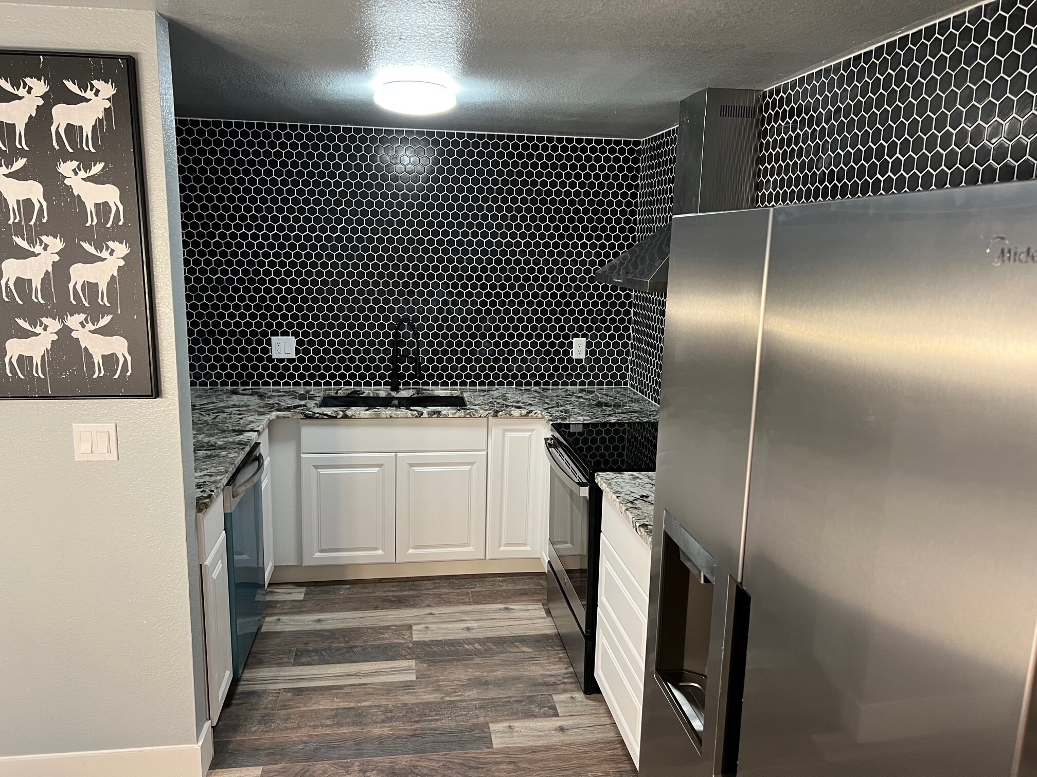 Building Photo - 21 Woodmere Ct