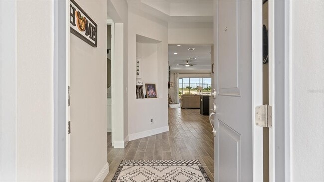 Building Photo - 2044 Flora Pass Pl