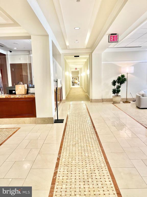 Building Photo - 2425 L St NW