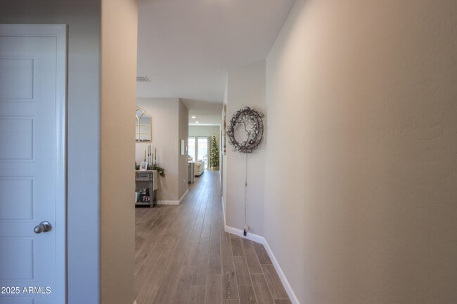 Building Photo - 44583 W Palo Olmo Rd