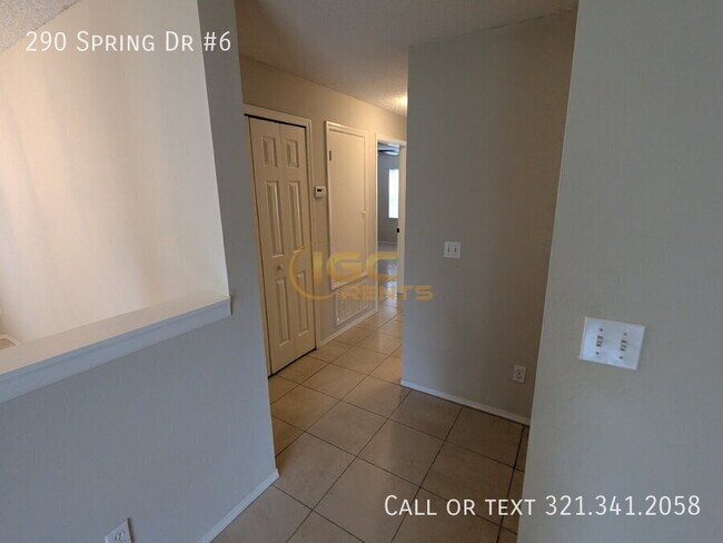 Building Photo - 290 Spring Dr