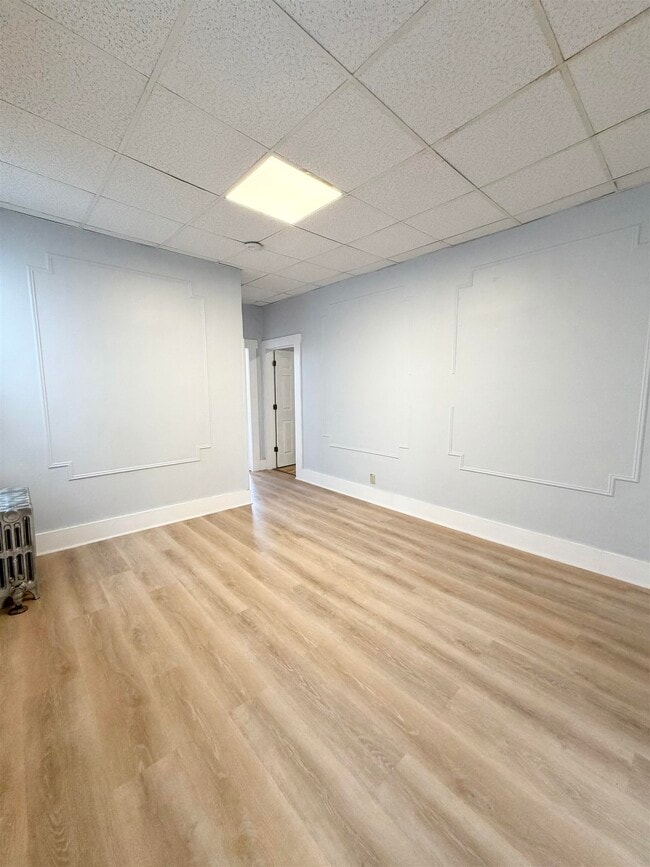 Building Photo - 1218 13th St