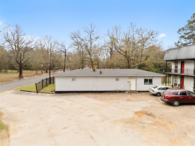 Building Photo - 429 Johnson St