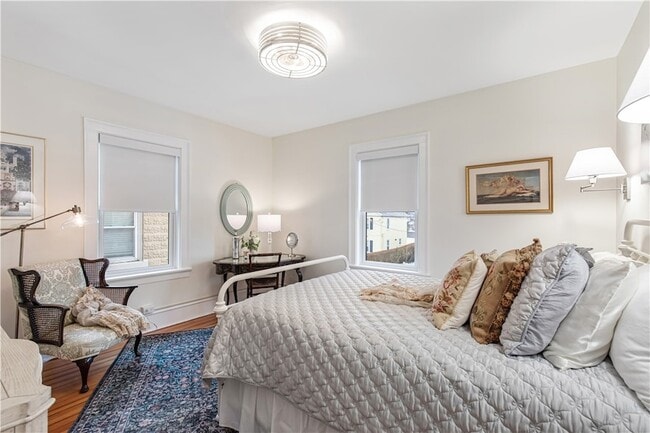 Building Photo - 21 Bedlow Ave