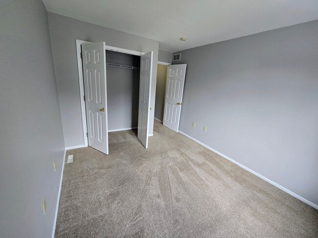 Building Photo - 1578 Pinewind Dr