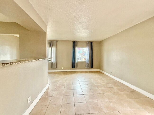 Building Photo - Ready-to-Move 2BR Apartment