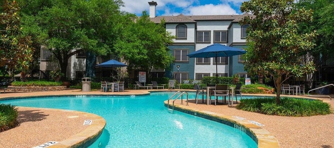 Building Photo - 12100 Metric Blvd