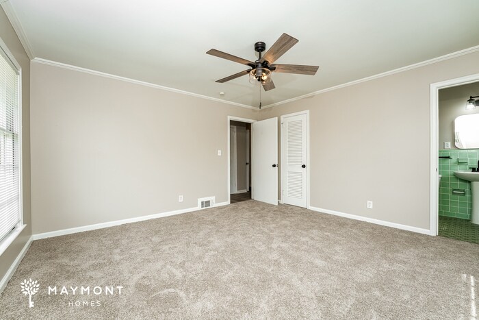 Building Photo - 3622 Woods Dr
