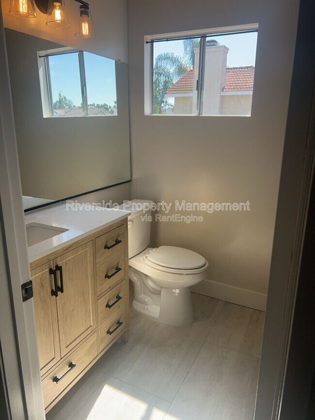 Building Photo - 2861 Carma Ct