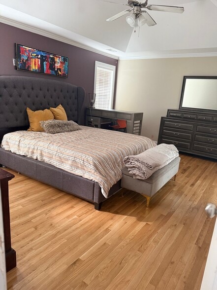 Building Photo - 1112 Rebarah Moor Dr