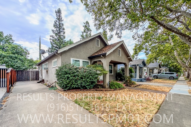 Building Photo - Adorable 2 Bedroom Charmer