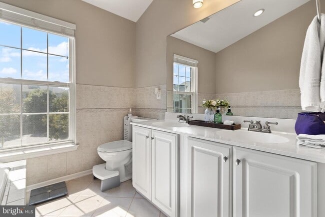 Building Photo - 4326 Sutler Hill Square