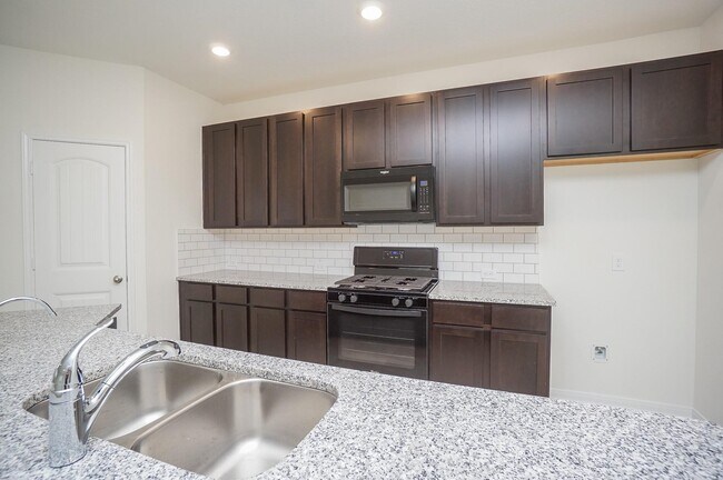 Building Photo - 20615 Teakwood Fields Ln