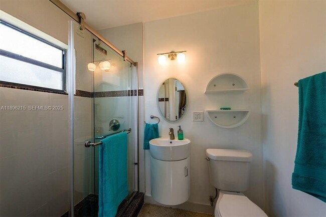 Building Photo - 7830 SW 99th St