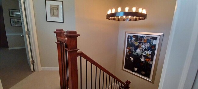 Building Photo - 6688 Via Regina