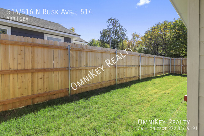 Building Photo - 514/516 N Rusk Ave-514