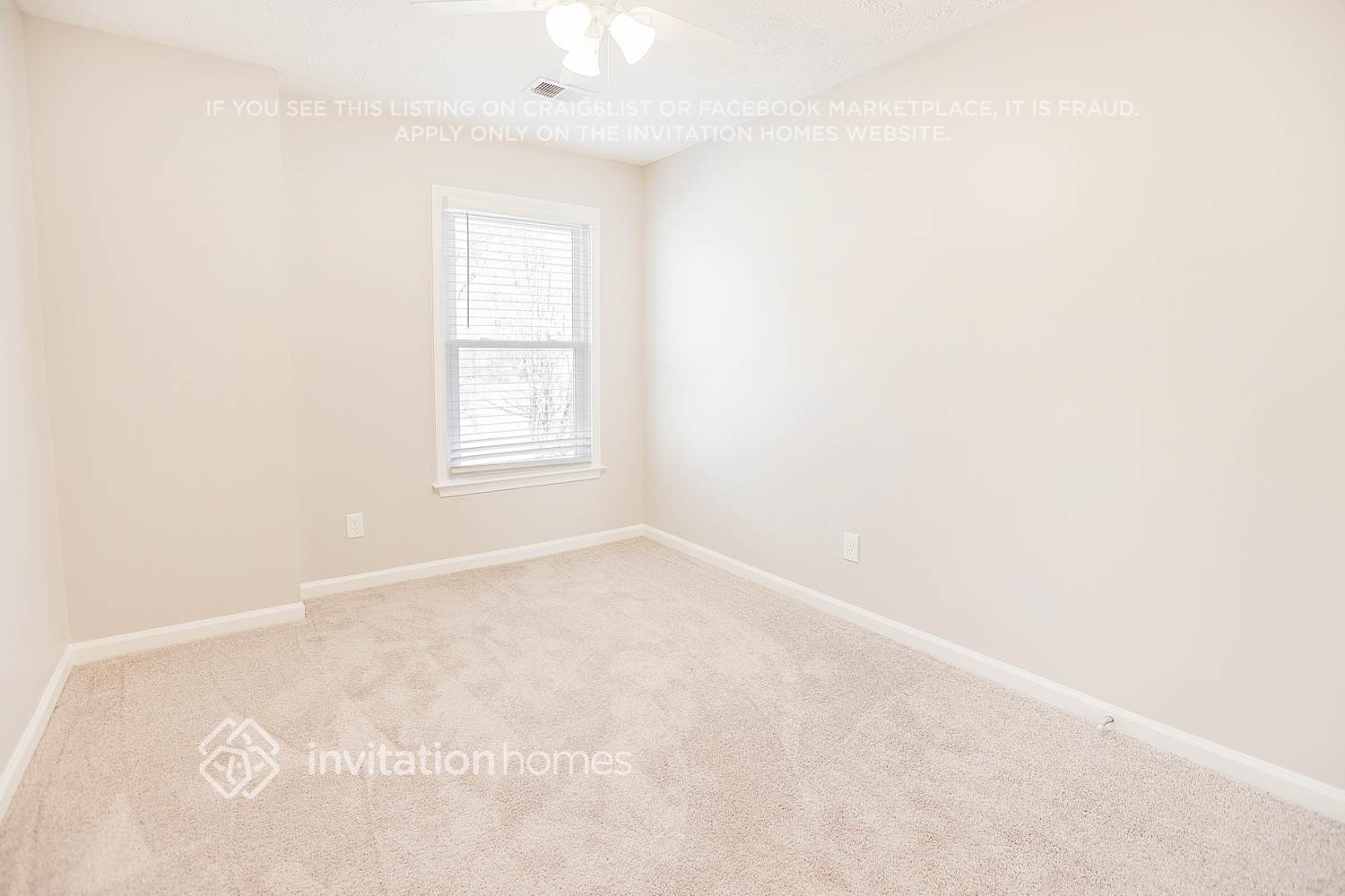 Building Photo - 17 Hollow Springs Ln