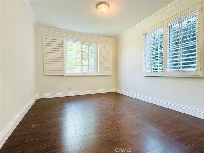 Building Photo - 23861 Crosson Dr