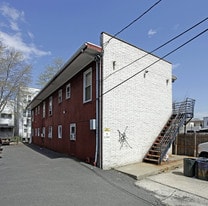 Building Photo - 214 68th St