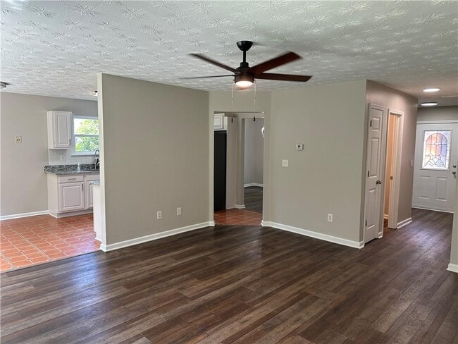 Building Photo - 3020 Arden Ridge Dr