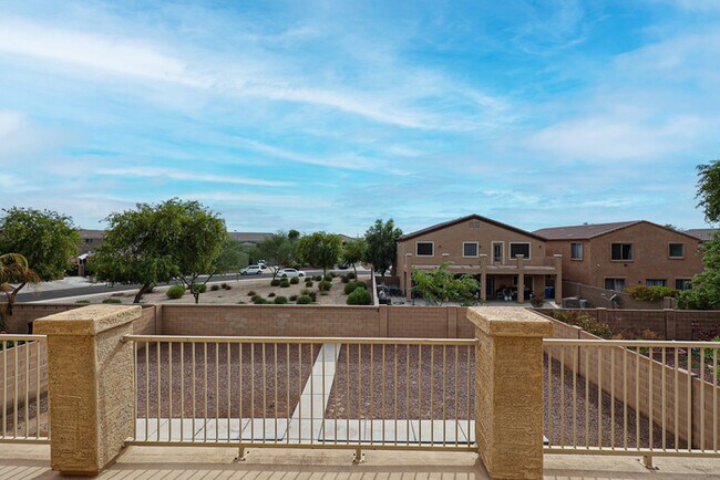 Building Photo - Beautiful 7 bedroom