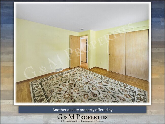 Building Photo - Rarely Available 3/4 Bedroom Ranch Style Home in Penfield!