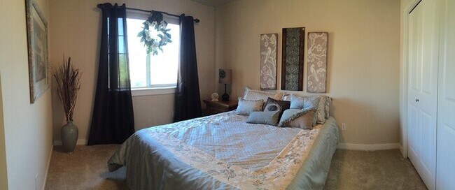 Building Photo - Elegant 4BR Murray Franklin Home in Fernwood Hills | EV Charger | Northshore Schools