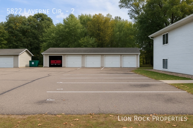 Building Photo - 5822 Laverne Cir N