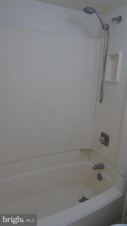 Building Photo - 8350 Greensboro Dr