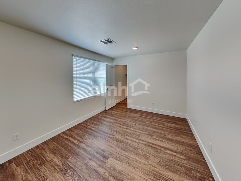 Building Photo - 21469 S 231st Way