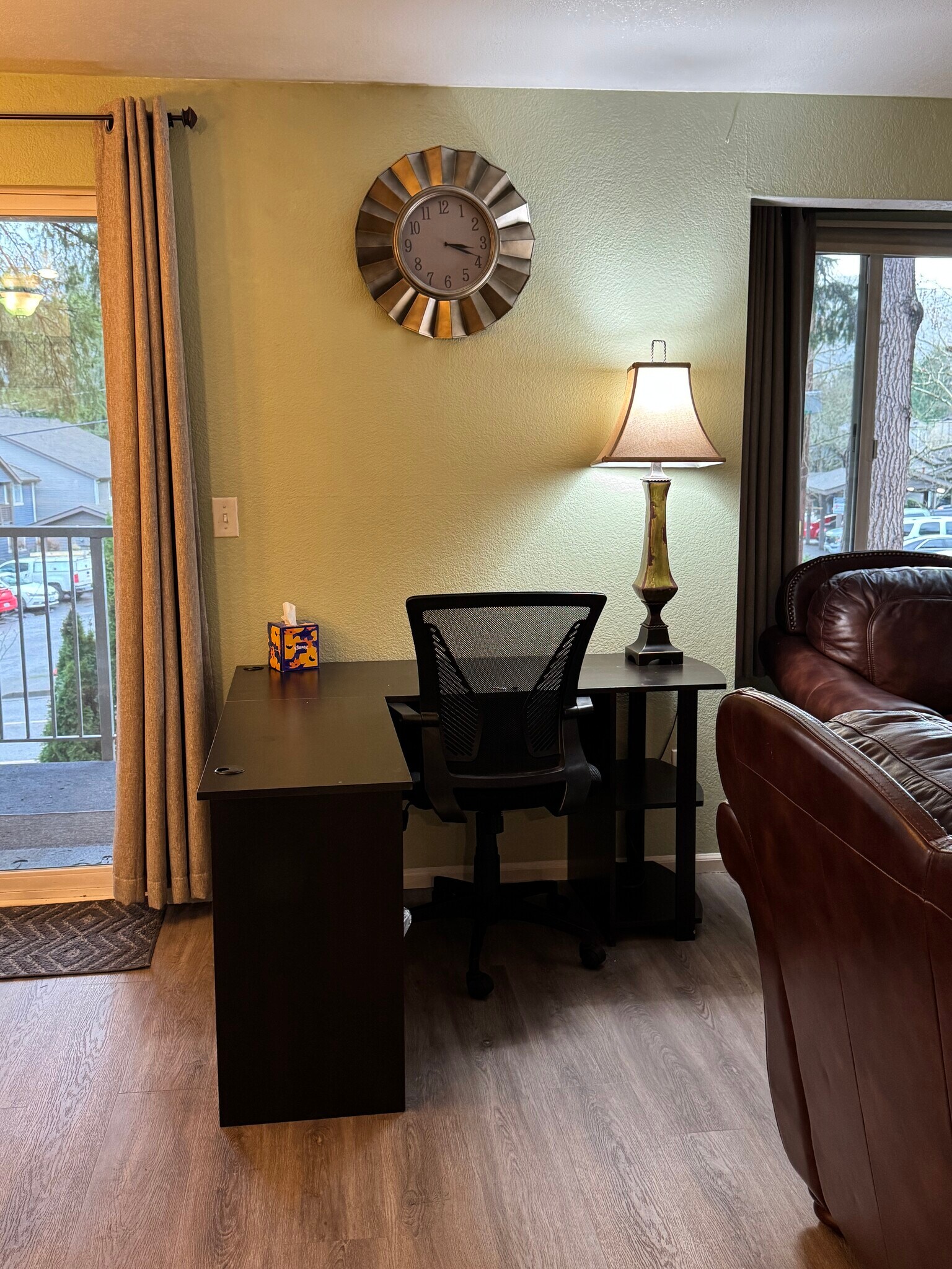 Building Photo - 204 Mountain Park Blvd SW