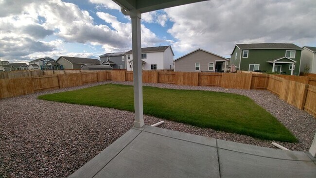 Building Photo - Beautiful home in Mead!