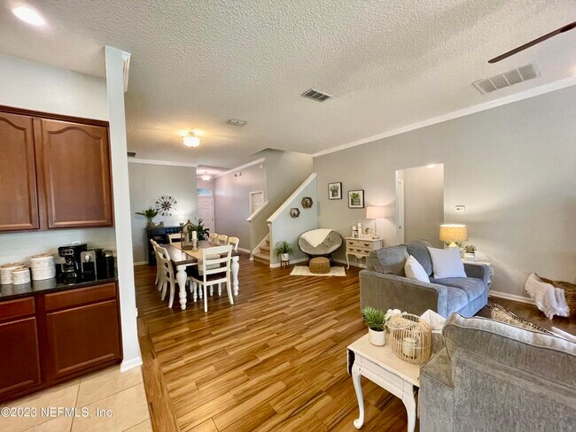Building Photo - 228 Mahogany Bay Dr