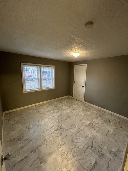 Building Photo - 3210 York St